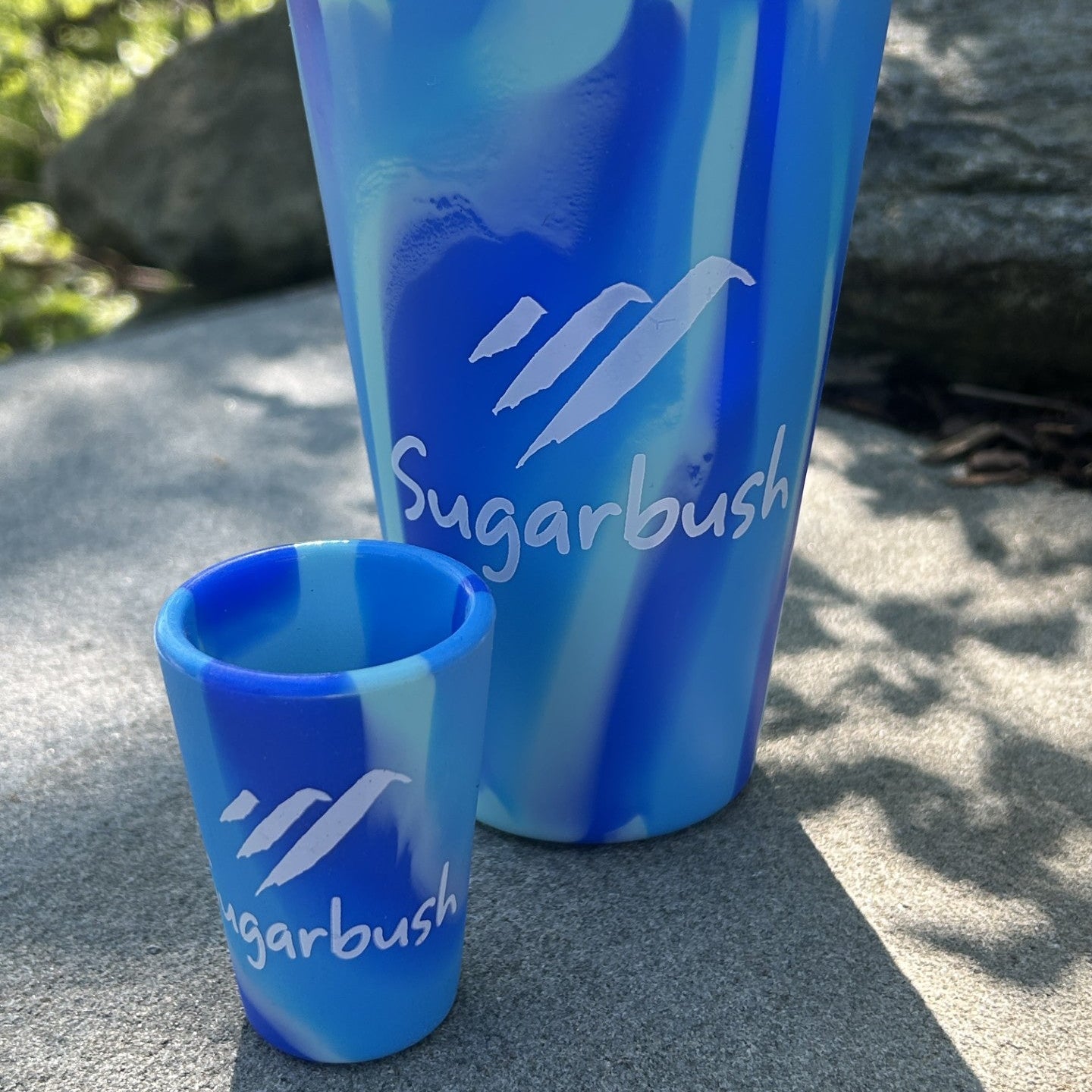 Sugarbush Silicone 16 oz. Pint Glass Arctic